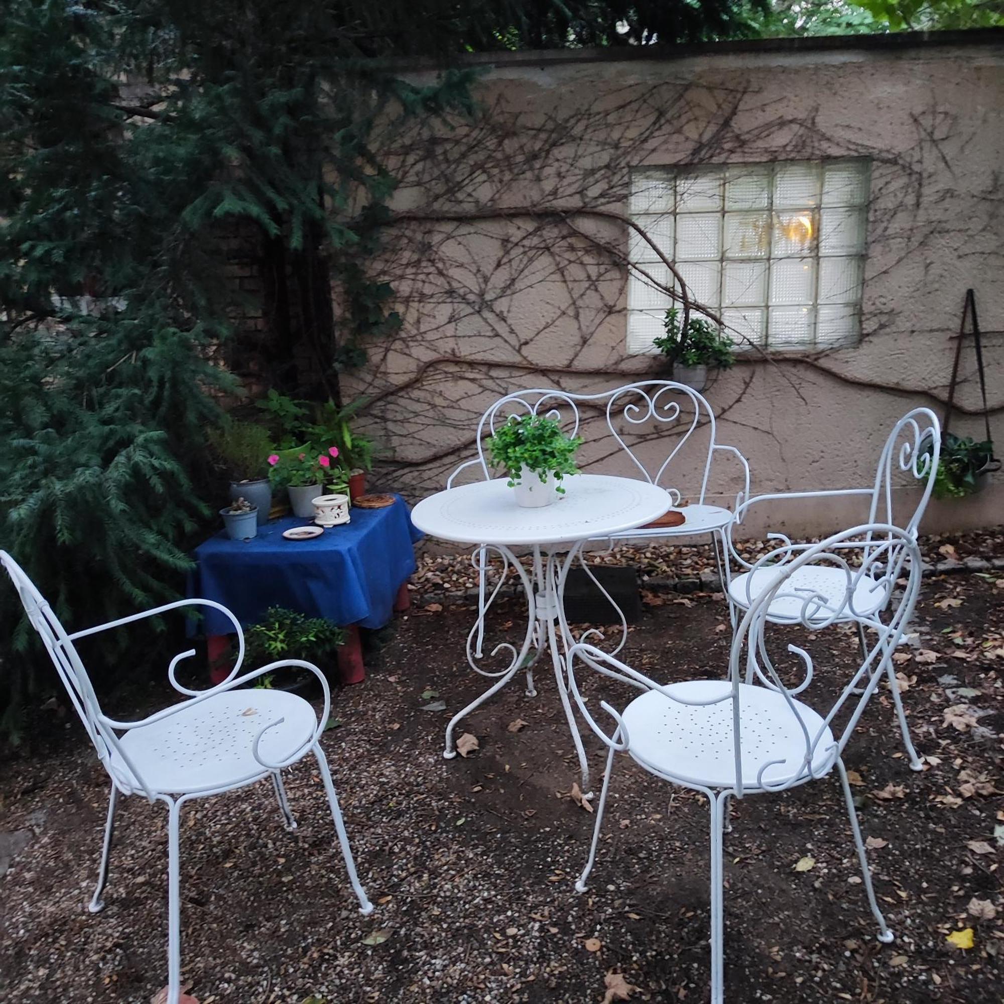 Die Kleine Oase Halle  Eksteriør billede